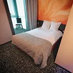 Hotel The Originals Boutique, De La Paix,