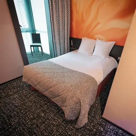 Hotel The Originals Boutique, De La Paix,