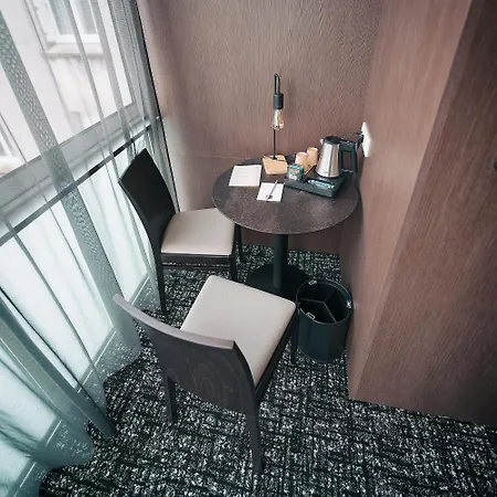 The Originals Boutique, De La Paix, 4* Brest