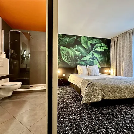 Hotel The Originals Boutique, De La Paix, 4*