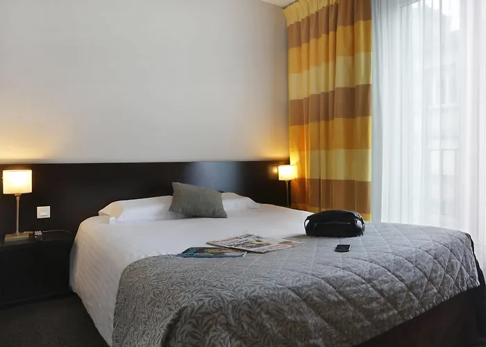 Hotell The Originals Boutique, De La Paix, 4*