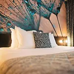 The Originals Boutique, De La Paix, Готель