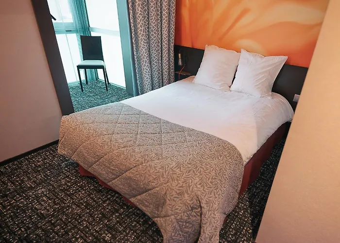 Hotel The Originals Boutique, De La Paix,